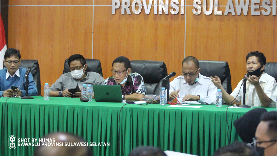 Bawaslu Takalar Hadiri Rapat Persiapan Rekapitulasi Daftar Pemilih Berkelanjutan di Bawaslu Sulsel