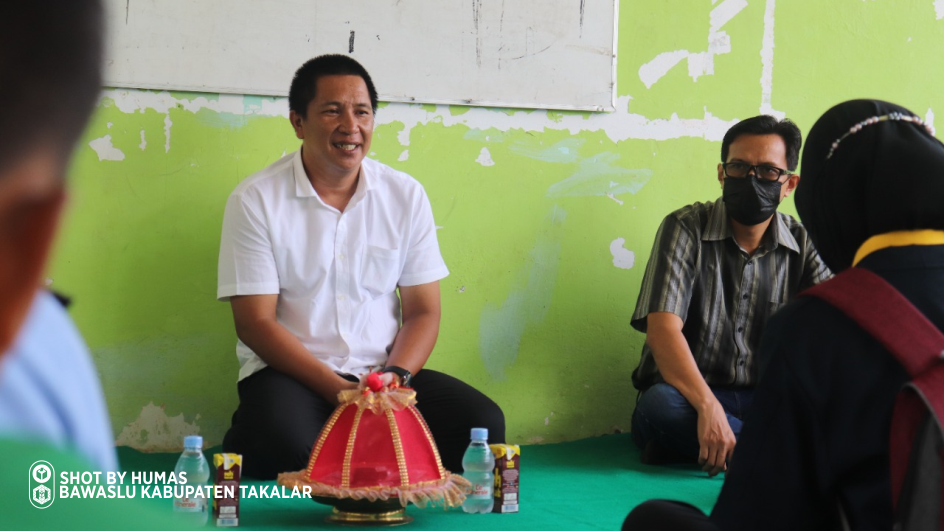 Bawaslu Takalar Sukseskan Sosialisasi Forum AWAS Pelajar Goes To School