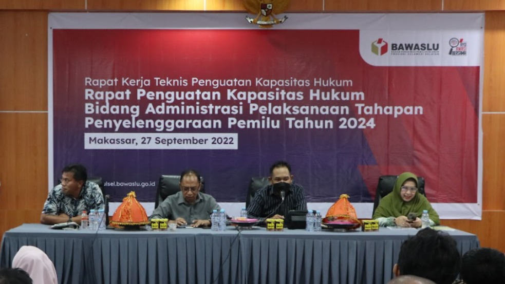 Tingkatkan Kapasitas Hukum Bidang Adminsitrasi, Bawaslu Takalar Ikuti Rakernis