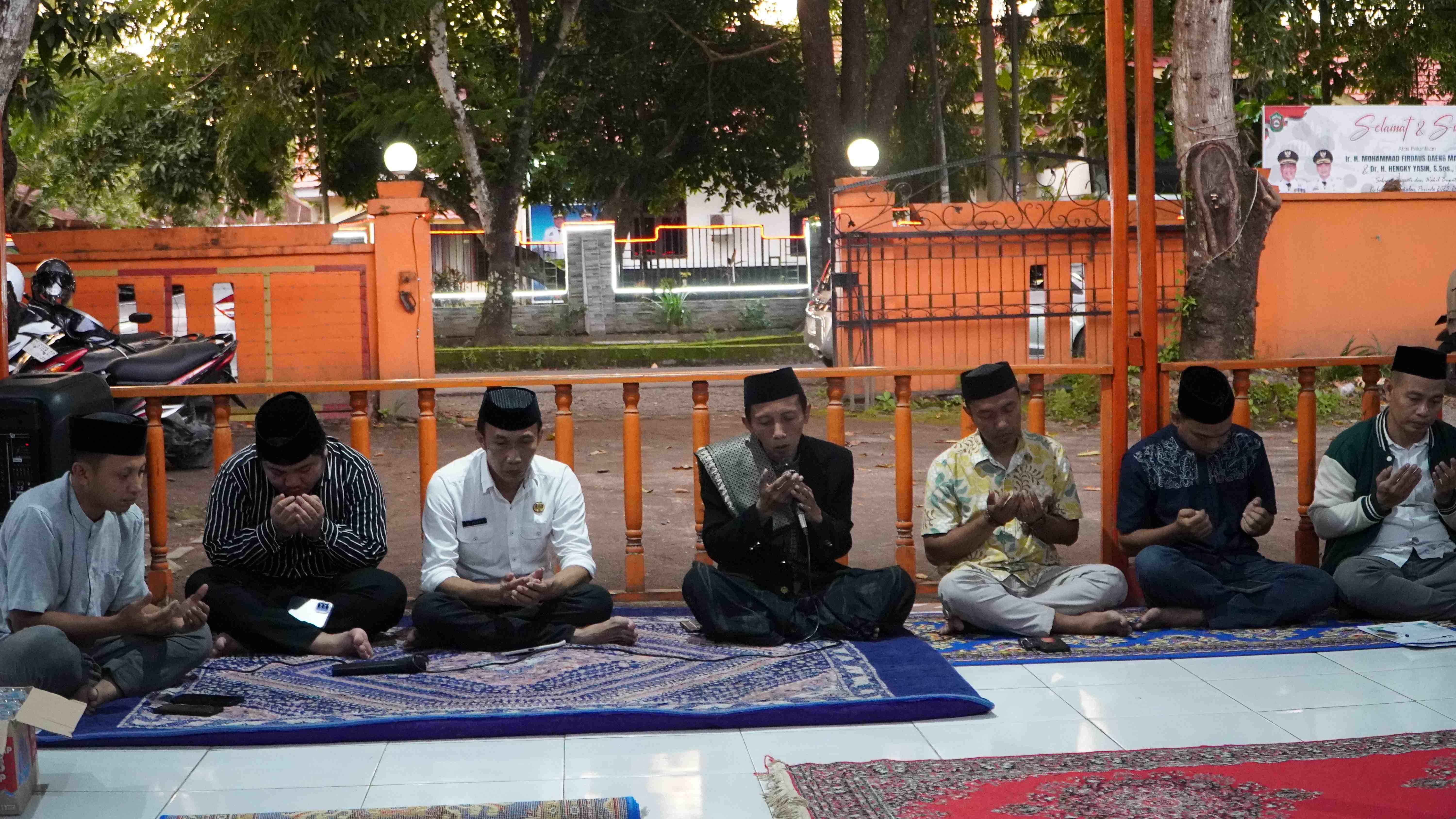 Ngabuburit Pengawasan dan Buka Puasa Bersama Bawaslu Takalar
