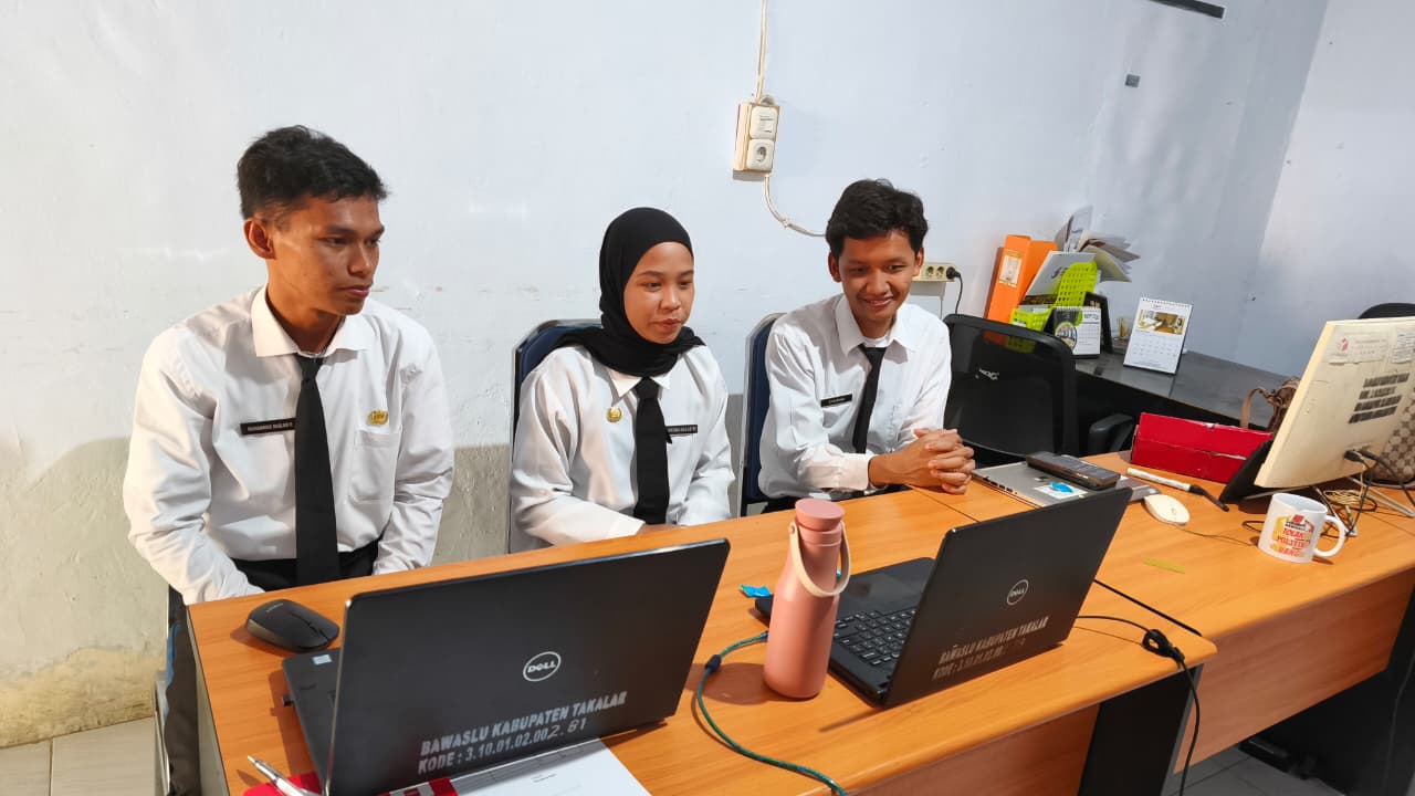 3 (tiga) CPNS Bawaslu Takalar Ikuti Latsar secara daring