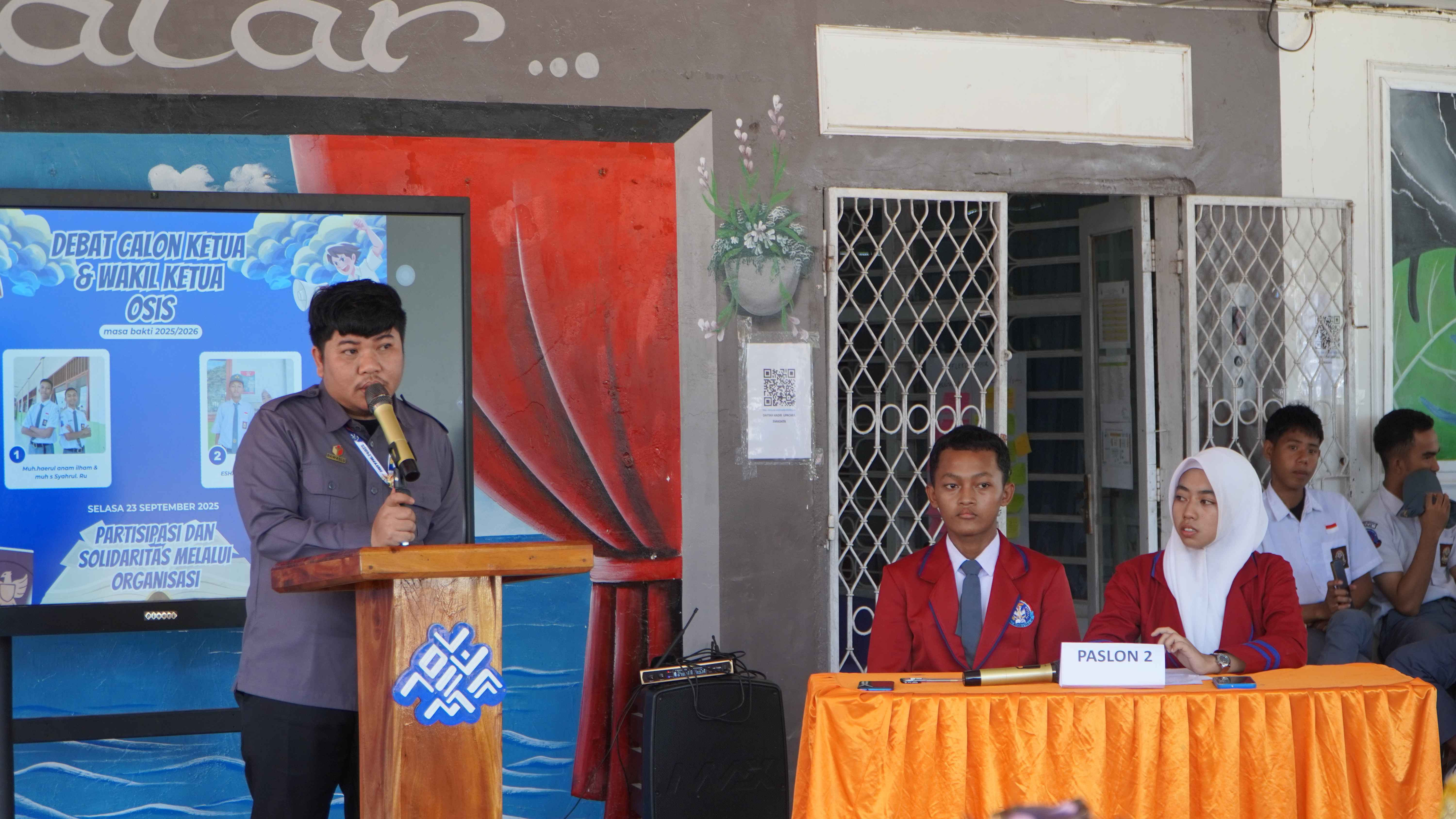 Pimpinan Bawaslu Takalar Hadiri Debat Calon Ketos SMAN 2 Takalar