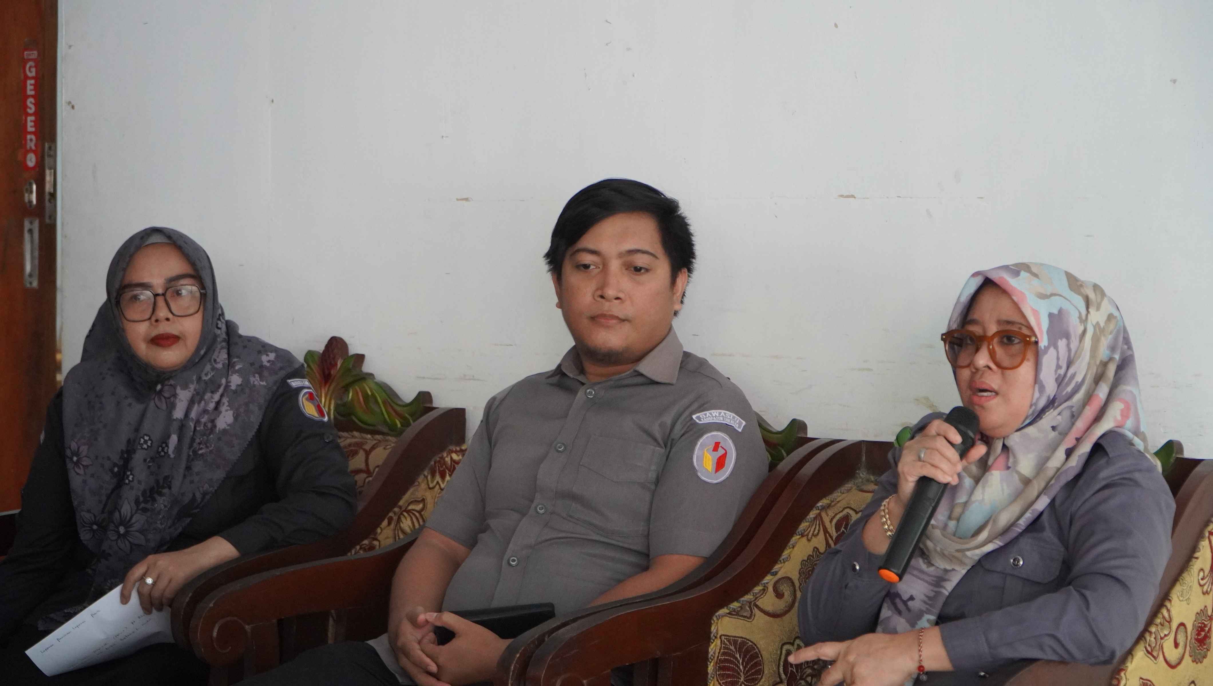 Sindi Bawaslu Takalar Bahas Mekanisme Penanganan Pelanggaran Pemilu