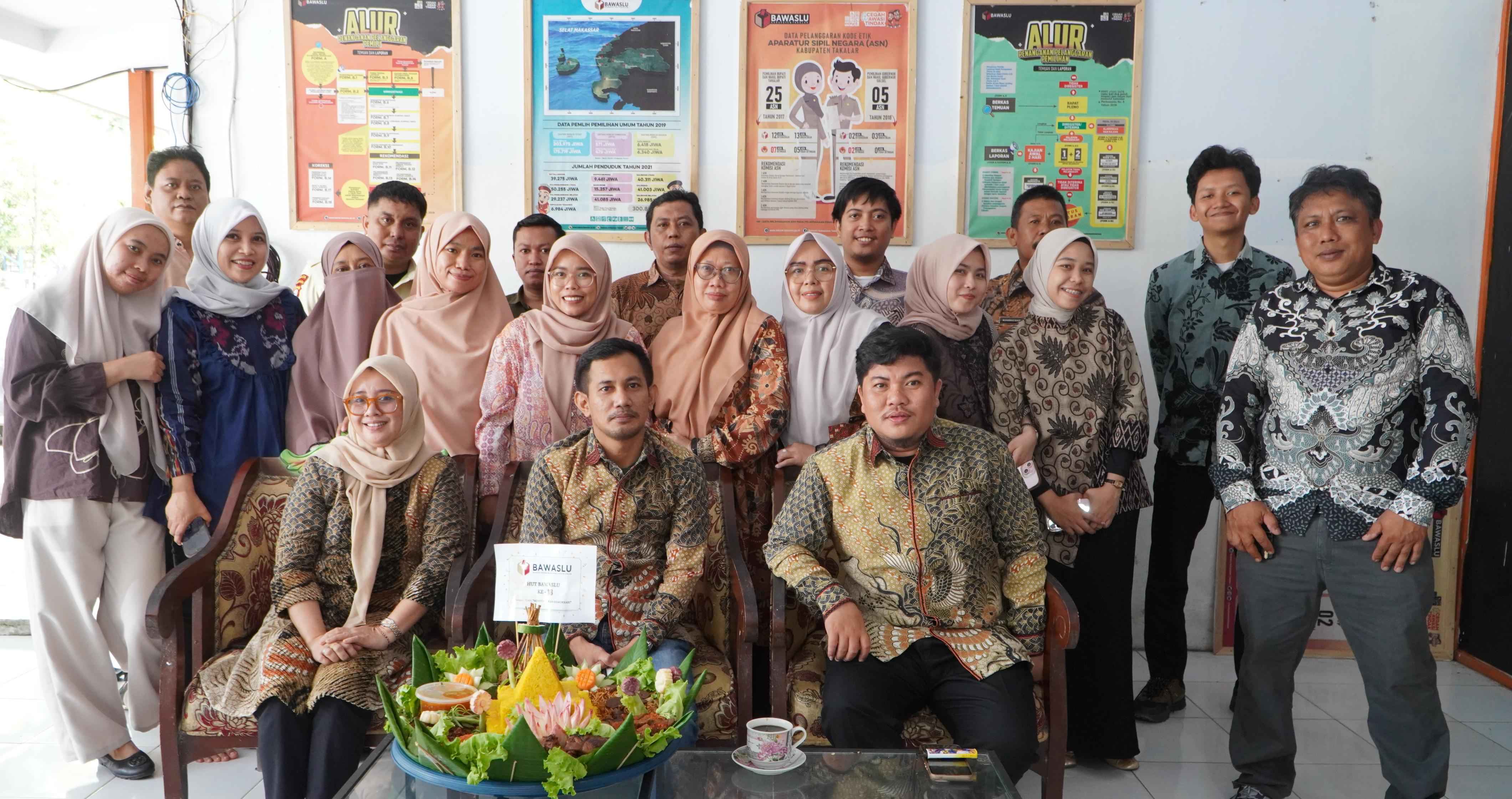 Bawaslu Kabupaten Takalar rayakan HUT ke-18 Bawaslu 