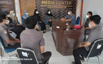 Penguatan Pengawas, Bawaslu Takalar Motivasi Staf Kaji Rancangan Tahapan Pemilu