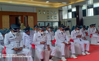 Bawaslu Takalar Hadiri Pelantikan 22 Kepala Desa Terpilih Periode 2021-2027
