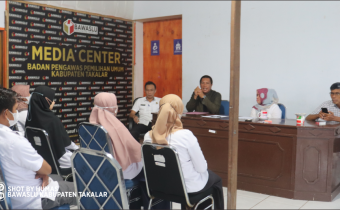 Rapat Internal, Bawaslu Takalar Benahi Kehumasan dan Progres Pengawasan DPB