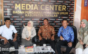 Ngopi Rong Takalar TV Bersama Bawaslu Takalar bahas kesiapan pelaksanaan pemilu tahun 2024 mendatang