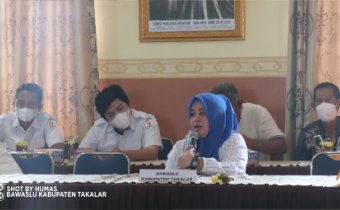 Bawaslu Takalar Sampaikan Uji Petik Daftar Pemilih Berkelanjutan Di Hadapan Kepala Desa