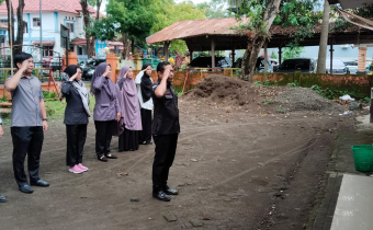 Apel Pagi Rutin Bawaslu Takalar di Halaman Kantor