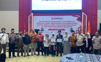 Penerimaan Penghargaan Peserta Terbaik P2P Bawaslu RI tahun 2025