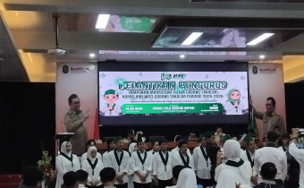 Ketua dan Anggota Bawaslu Takalar hadiri Pelantikan HMI/Kohati Cabang Takalar