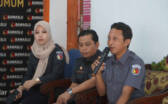 Divisi HPPH Bawaslu Takalar paparkan Bahan Diskusi Pengawasan PDPB
