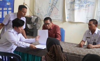 Bawaslu Takalar Awasi KPU Kroscek Dokumen Pemilih Meninggal di Kantor Kelurahan